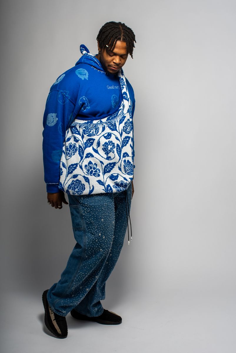 69094e899fedf73c84e1cf70