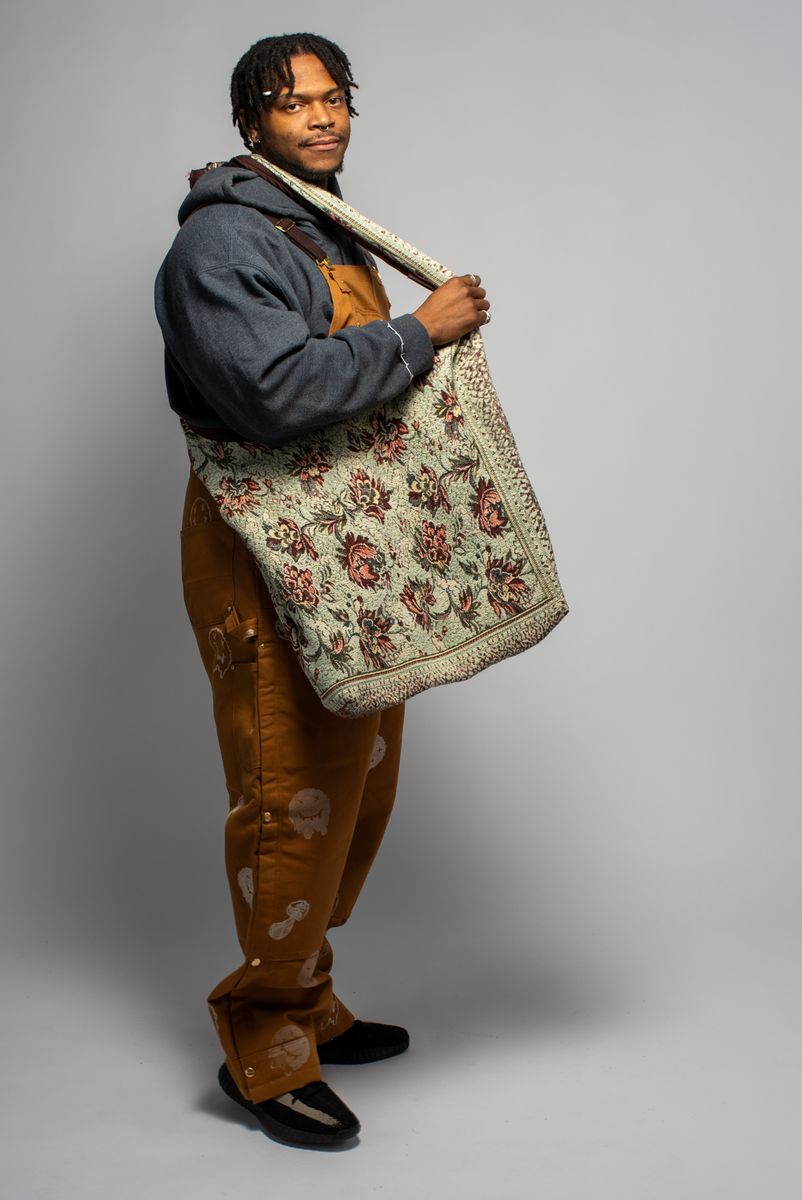 69094e899fedf73c84e1cf70